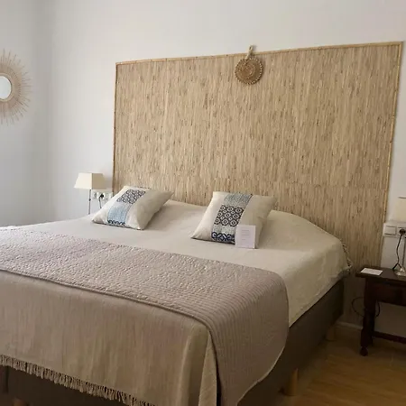 Bed and Breakfast And Cortijo La Zapatera Canillas de Aceituno
